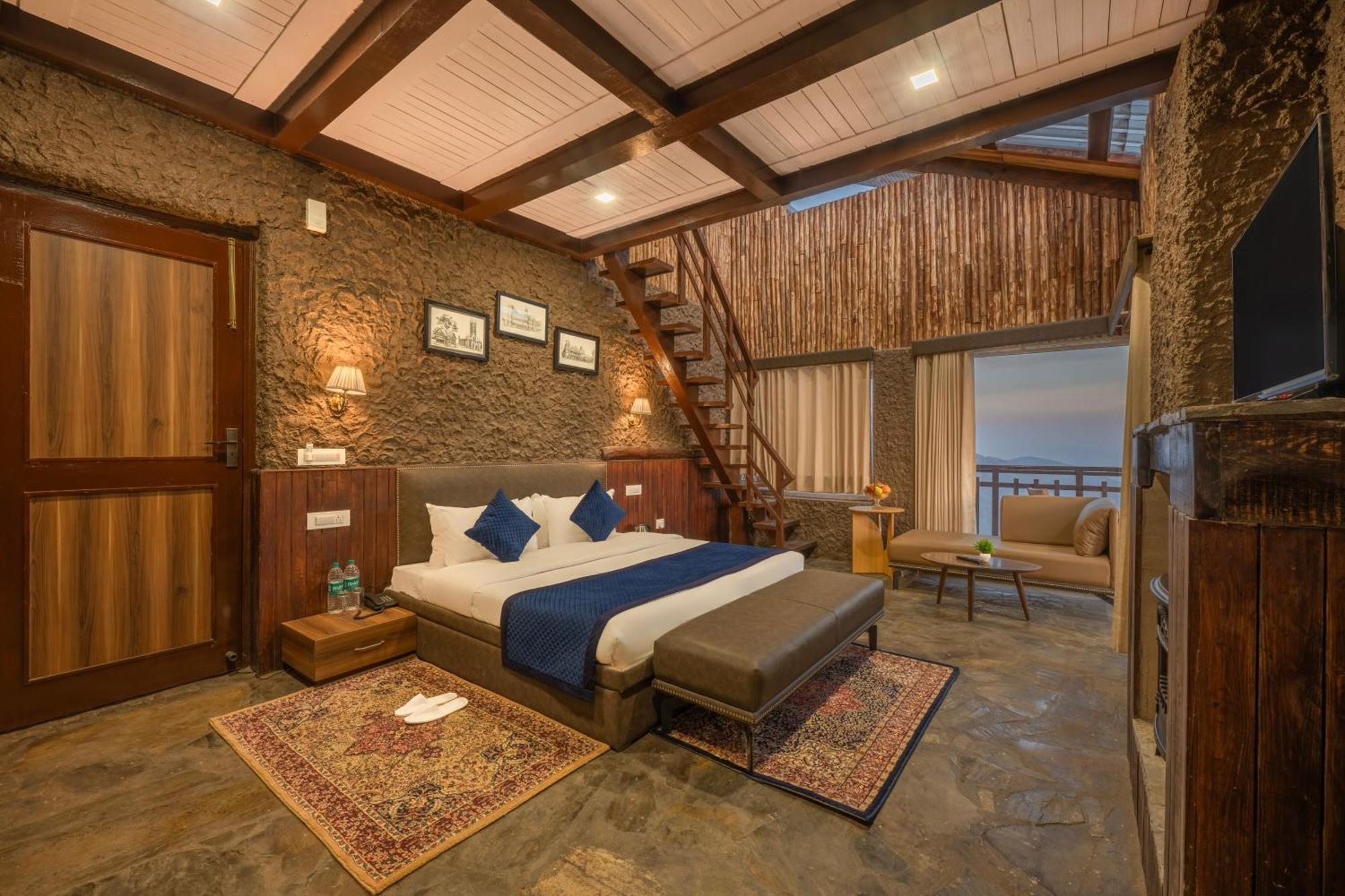 Hotel Wood Winds - A Best Valley View Hotel ชิมลา ภายนอก รูปภาพ